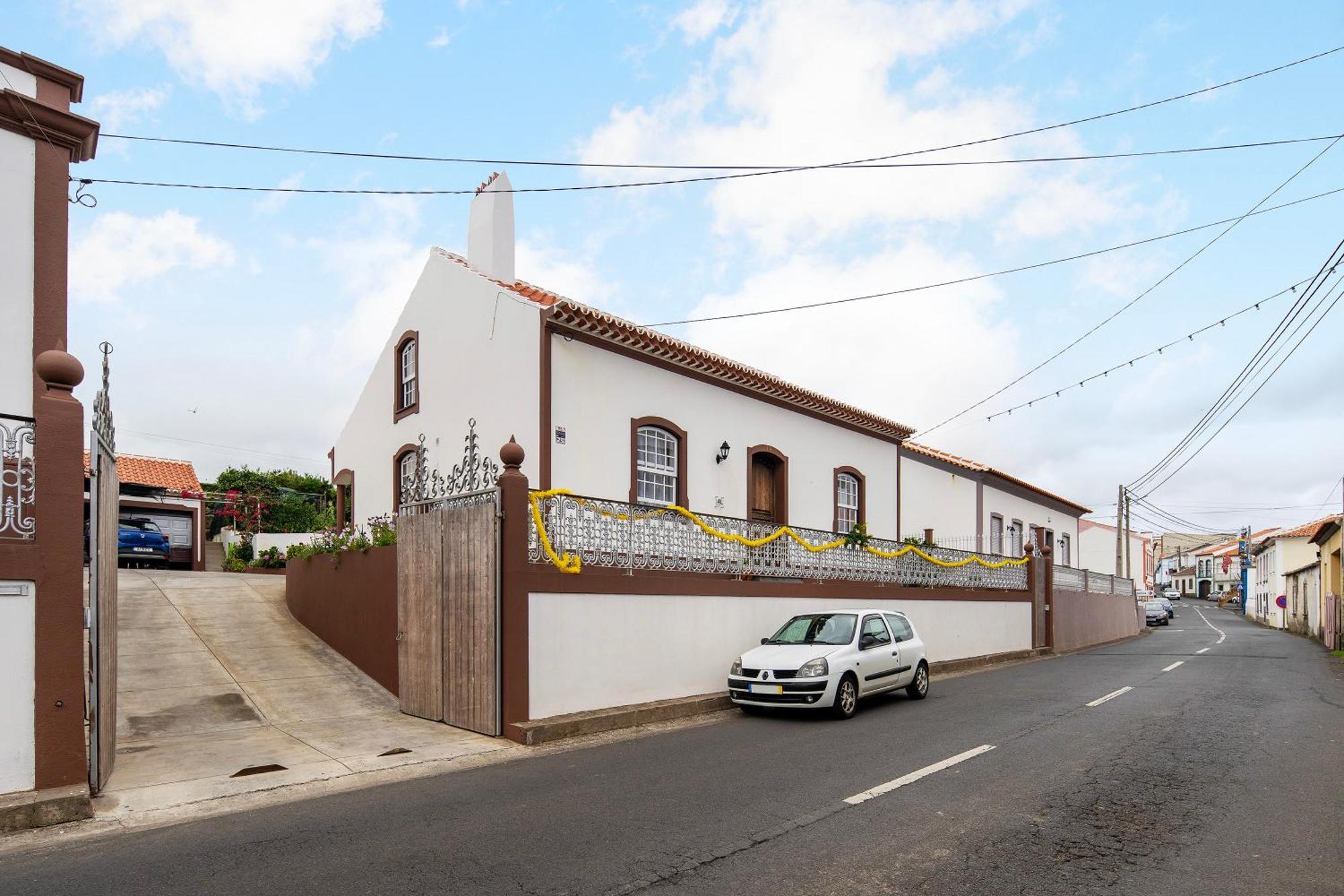 Casa Das Rosas อังกรา ดู เอโรอิสโม ภายนอก รูปภาพ