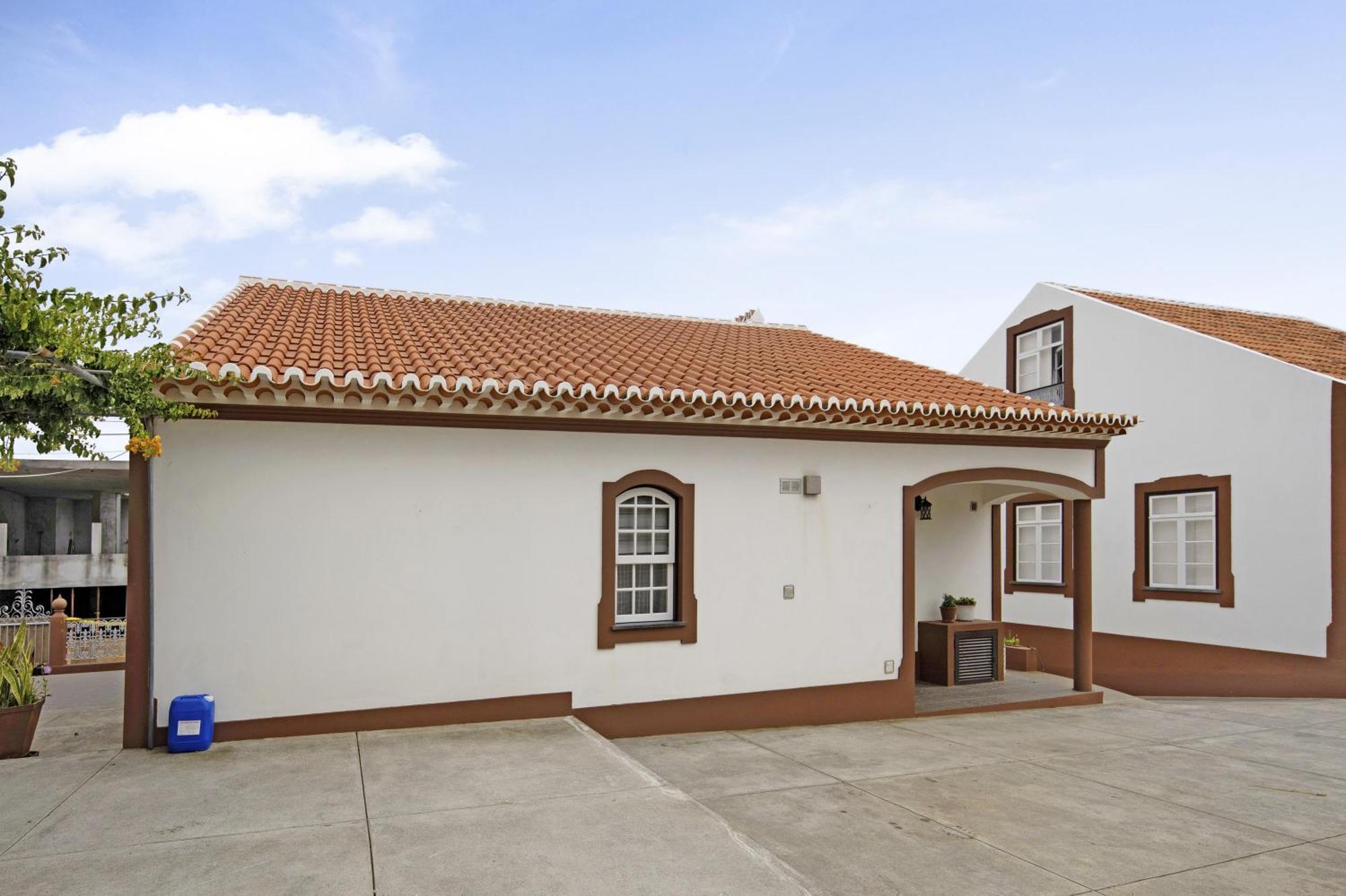 Casa Das Rosas อังกรา ดู เอโรอิสโม ภายนอก รูปภาพ